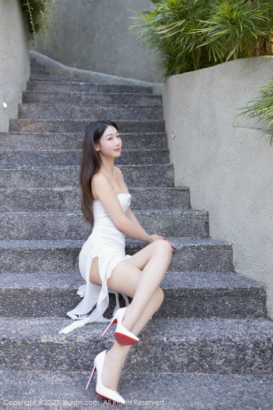 唐安琪 長裙美腿