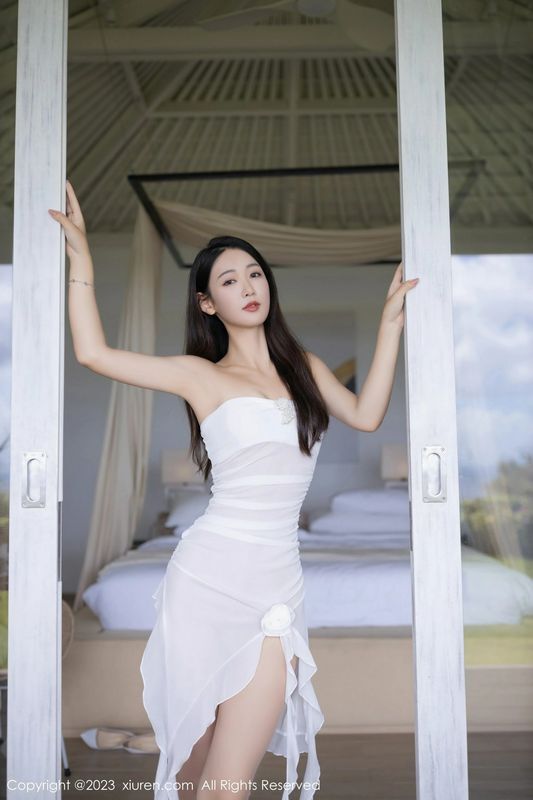 唐安琪 長裙美腿