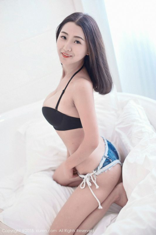 七月Julie性感寫真
