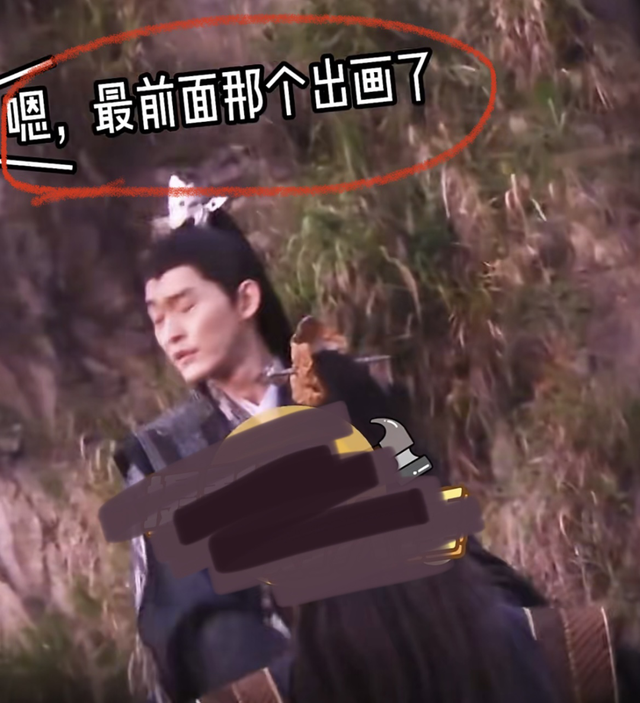 拖行交警致殘，演戲靠替身，摸女明星胸，張翰為何還不封殺？