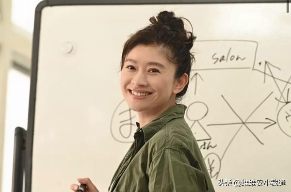 48歲筱原涼子憑顏值狀態(tài)登上熱搜，凍齡美肌離不開(kāi)她的獨(dú)家小秘訣