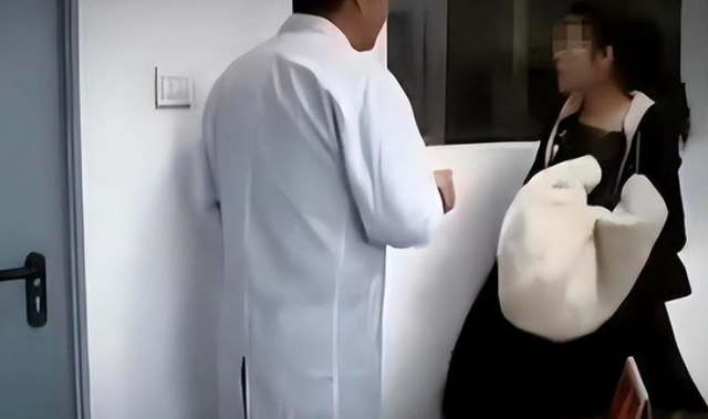 06年，鄭大護(hù)士遭領(lǐng)導(dǎo)強(qiáng)奸后反被判死刑，行刑前卻喜極而泣