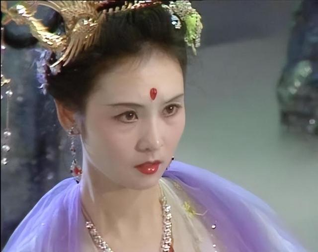 86版《西游記》中的十大美人，玉兔精排名第七，嫦娥只能排第二
