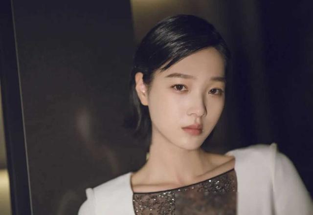 廣東盛產(chǎn)美女！來自廣東的20位女星，個個如花似玉，性感迷人