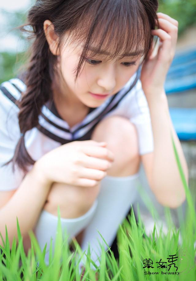 美女秀：校園女神！青澀性感更誘人！