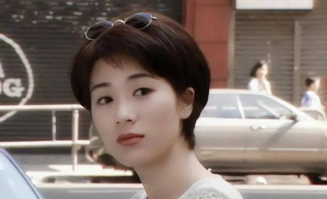 10位港圈“短發(fā)女神”，個(gè)個(gè)一眼萬年，有人退圈讓人遺憾