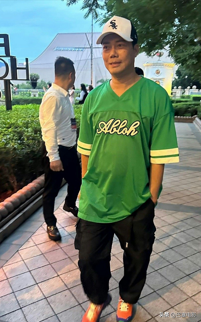 香港這一夜，馬明吳卓羲帥氣有型，蔡思貝清純，陣容堪比TVB臺慶