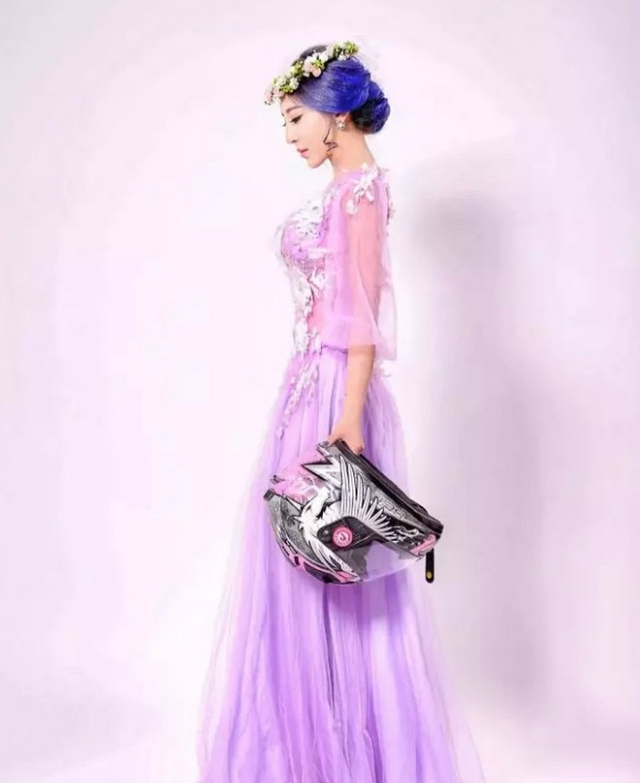 哪位機車美女是你心中的女神？