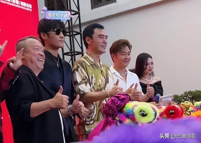 香港這一夜，馬明吳卓羲帥氣有型，蔡思貝清純，陣容堪比TVB臺慶