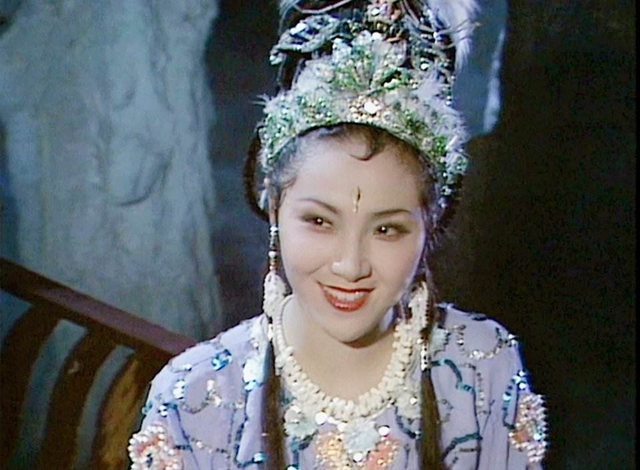86版《西游記》中的十大美人，玉兔精排名第七，嫦娥只能排第二