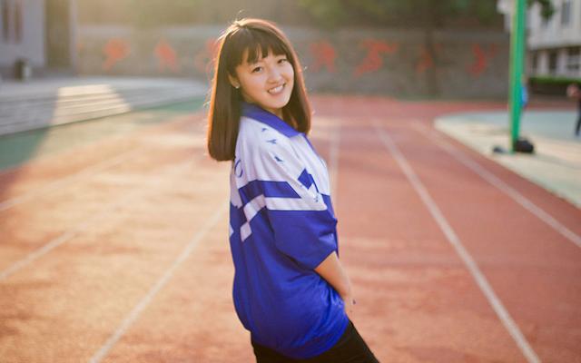 圖集：分享一組校園清純美女高清壁紙，歡迎收藏