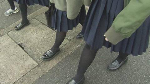 日本一高中允許穿黑色褲襪 女學(xué)生曾大冷天光著腿上下學(xué)
