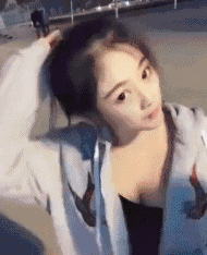 搞笑GIF：可性感可清純的美女，愛了愛了