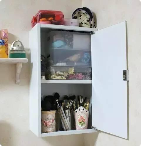 日本妹子超強化妝品收納術(shù)！終于又能看見我的梳妝臺了……