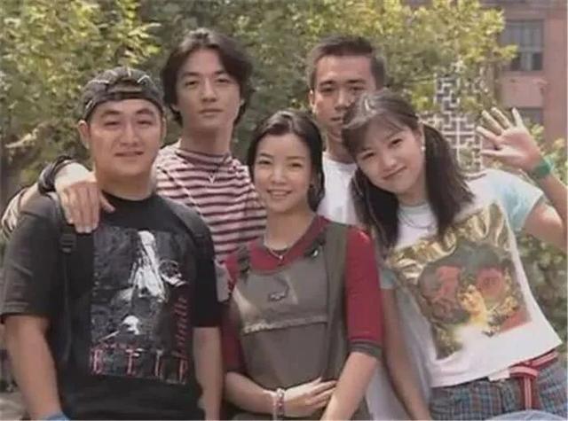 深扒新疆三寶情史，從影后到天后，從港圈到京圈，精彩曲折無止境