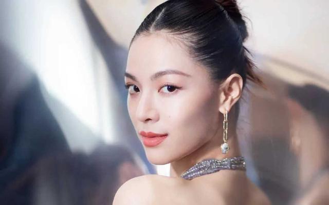 廣東盛產(chǎn)美女！來自廣東的20位女星，個個如花似玉，性感迷人