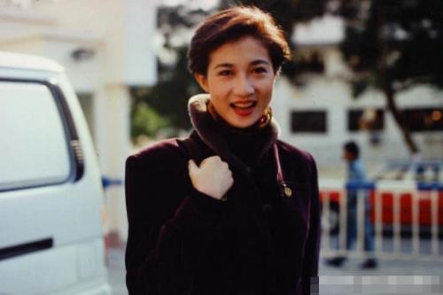 10位港圈“短發(fā)女神”，個(gè)個(gè)一眼萬年，有人退圈讓人遺憾