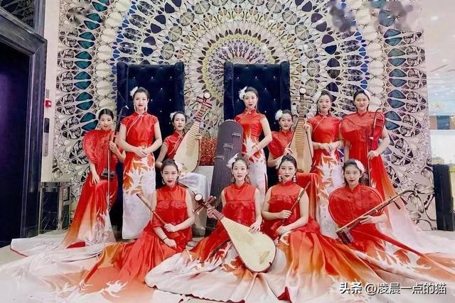 女子十二樂坊曾風(fēng)靡一時(shí)，21年后遠(yuǎn)赴日本追夢，現(xiàn)狀太令人唏噓！