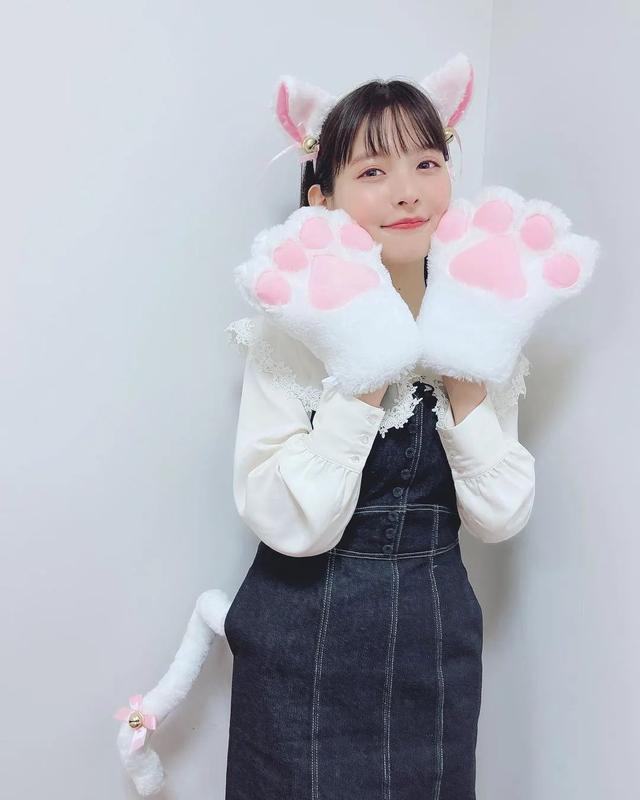 奶系美女上坂堇！擁有火辣身材的特利迦