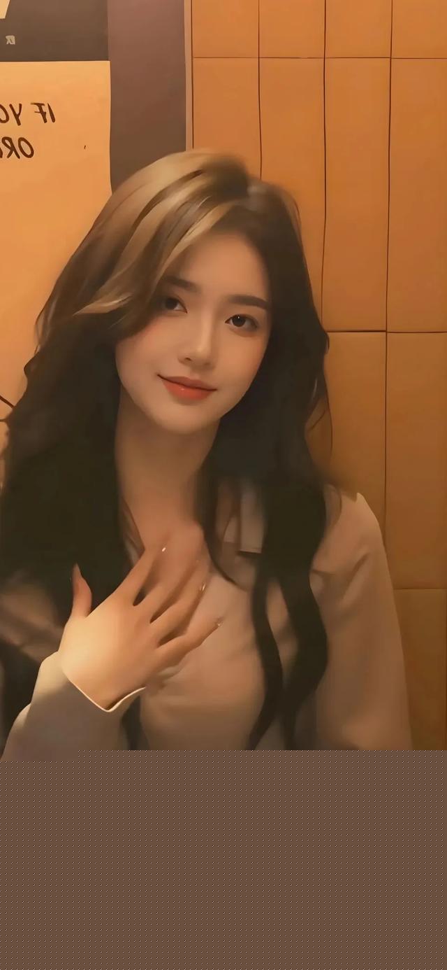 性感美女寫真，豐滿身材