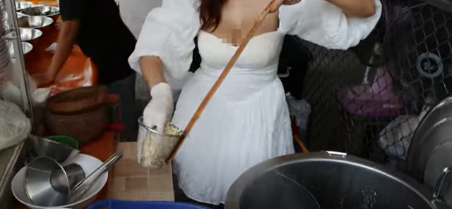 “那些袒胸露乳的老板娘，請自重！”