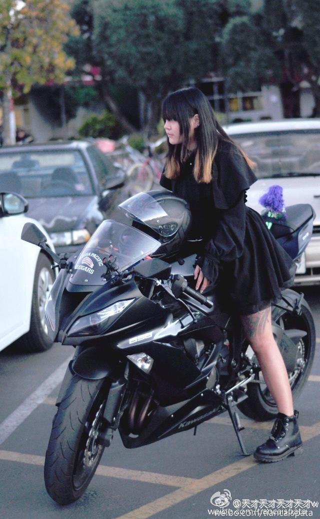 哪位機車美女是你心中的女神？