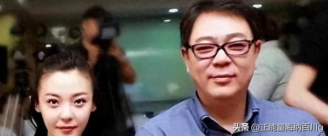 被成龍“泡過”的3位女星，個(gè)個(gè)人間絕色，是玩玩而已還是真愛？