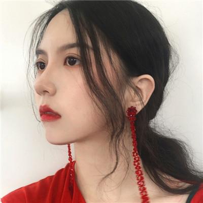 氣質(zhì)長發(fā)性感美女頭像傷感