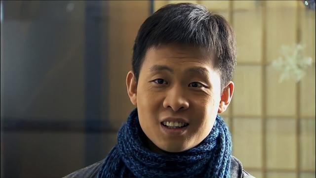 95年?；▉砦疫@買西瓜，她的眼睛濕潤了：你曾說我像熟透的瓜