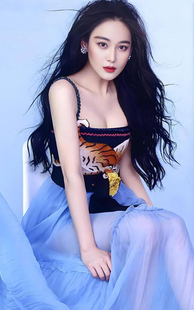 張馨予也太美了！豐乳肥臀，致命誘惑！