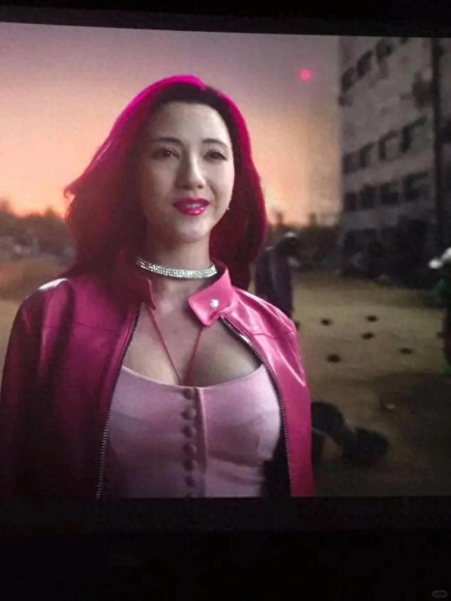 《封神》蘇妲己斷崖式衰老？混血美女娜然昔日性感妖艷