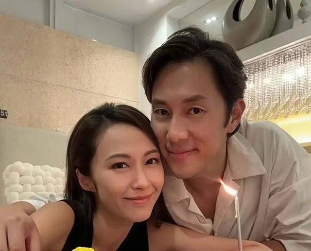 香港女星湯怡胸部意外豐滿引質(zhì)疑，消瘦身材與胸骨成焦點(diǎn)