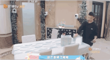 喂奶被婆婆圍觀、捏乳房…“感覺我像一只動(dòng)物”