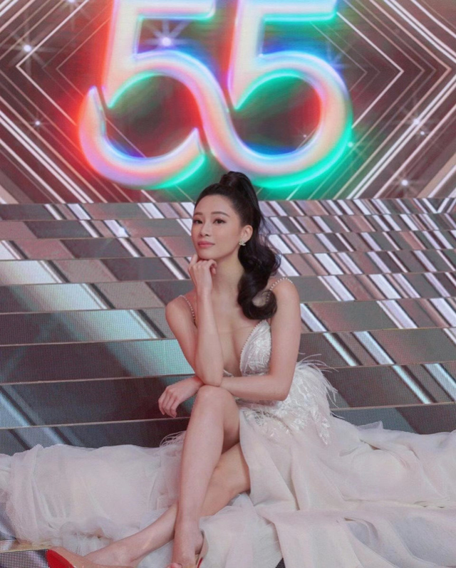 TVB新晉性感女神自曝拍泳裝戲上圍不慎走光，監(jiān)制急忙刪片重拍