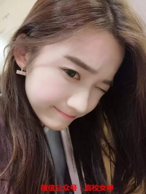星海學(xué)院女神何燁彌，集顏值與氣質(zhì)于一身，簡直完美！