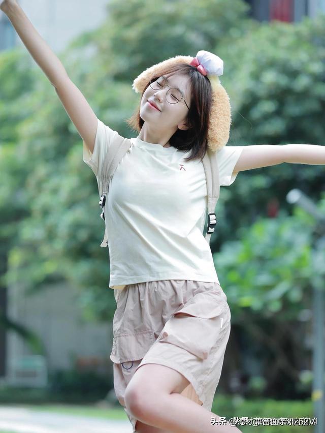揚州大學?；佒的嫣欤鹈罋赓|(zhì)秒殺眾人，初戀感讓人沉醉