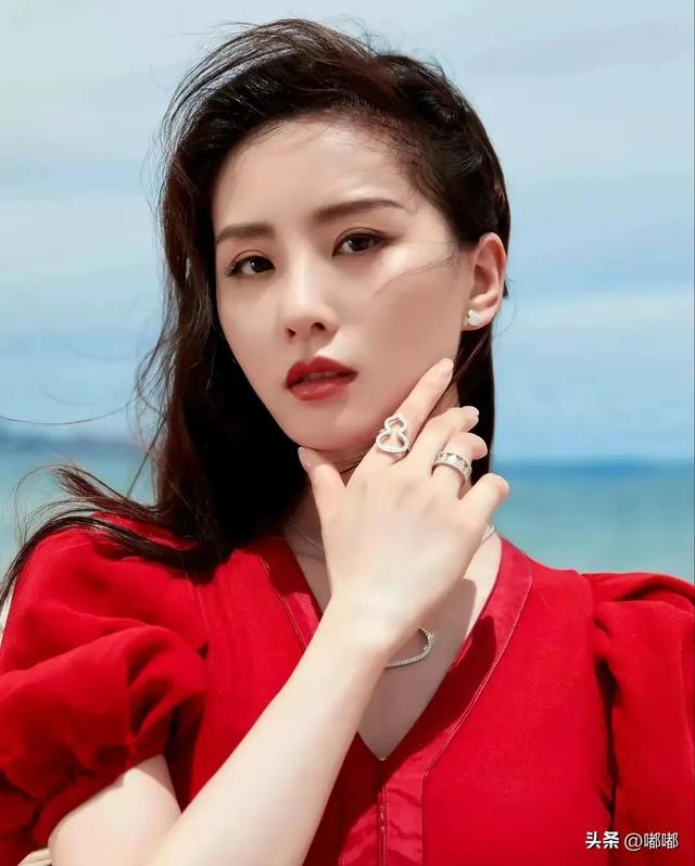 北京美女明星:顏值與才華共璀璨