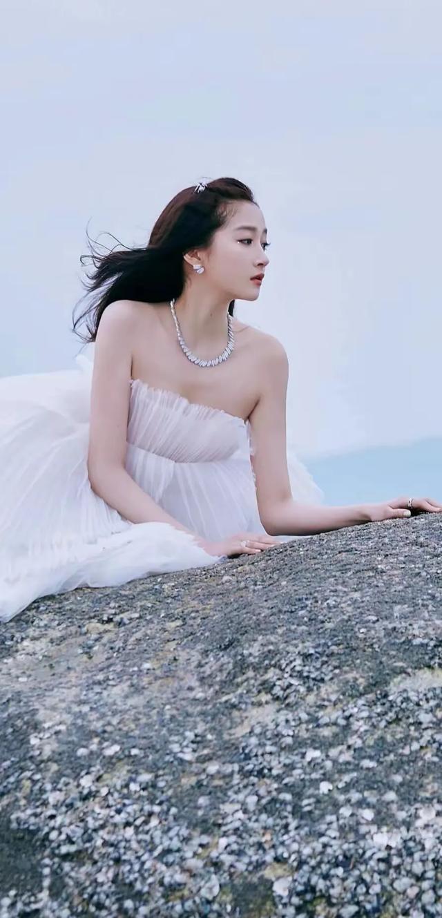北京美女明星:顏值與才華共璀璨