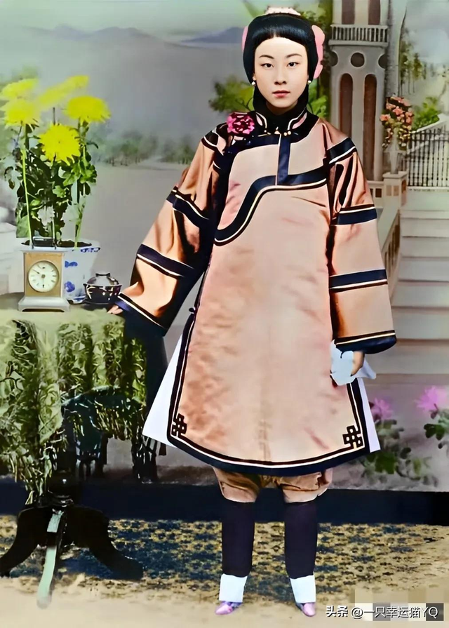 日軍獸行照片：當著父親的面玷污他女兒，臨走還殘忍割下妻子乳房