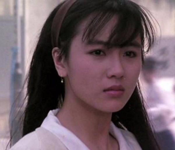 “短發(fā)女神”袁潔瑩的香艷情史，和她的出道經(jīng)歷