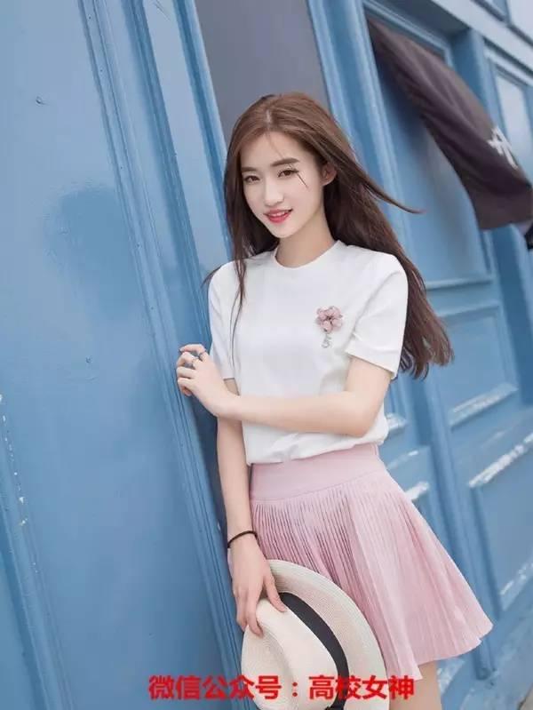 星海學(xué)院女神何燁彌，集顏值與氣質(zhì)于一身，簡直完美！