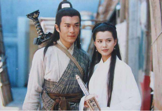 戲中女神被玷污，于楚楚讓人無(wú)奈，小龍女則讓人心疼