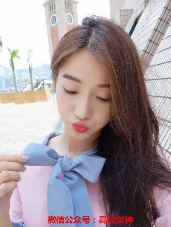 星海學(xué)院女神何燁彌，集顏值與氣質(zhì)于一身，簡直完美！