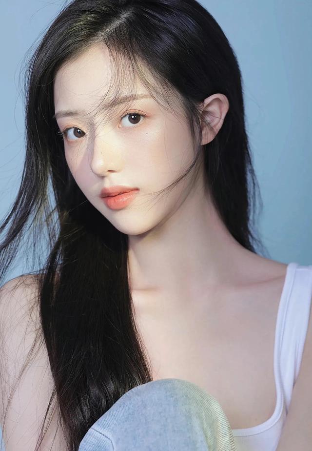 美女寫真；純凈，清新淡雅