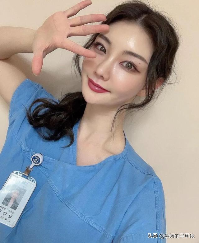 “美女護(hù)士小姐姐”褪去制服…這樣的身材你打幾分？