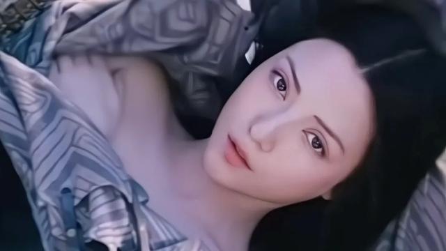 《封神》蘇妲己斷崖式衰老？混血美女娜然昔日性感妖艷