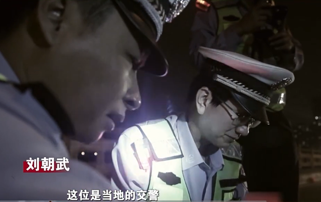 6年前單身美女死在車庫中，尸檢時胸前的傷痕，成為法醫(yī)破案關(guān)鍵