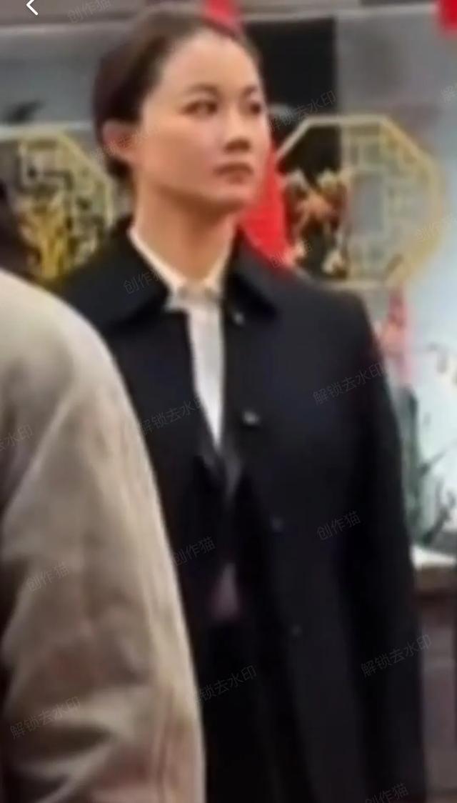 顏值爆表！泰國美女總理訪華，特級保鏢竟是“冷面女戰(zhàn)神”
