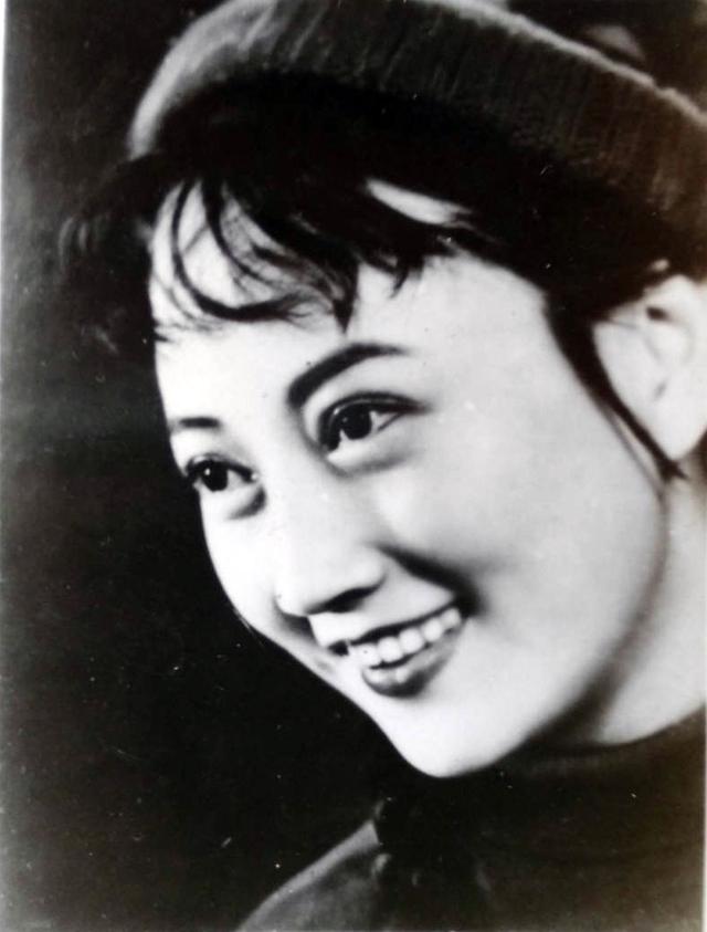細(xì)數(shù)原八一廠(chǎng)美女明星 田華王曉棠宋春麗趙娜黃梅瑩洪學(xué)敏韓月喬