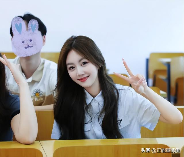 校園尤物！蘇州科技大學?；w白貌美，這才是黃金身材的真女神